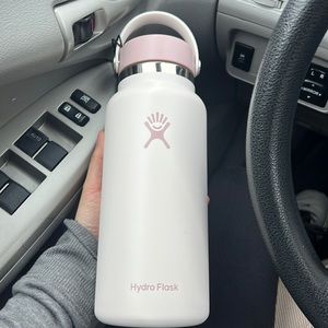 Hydro Flask Juneberry